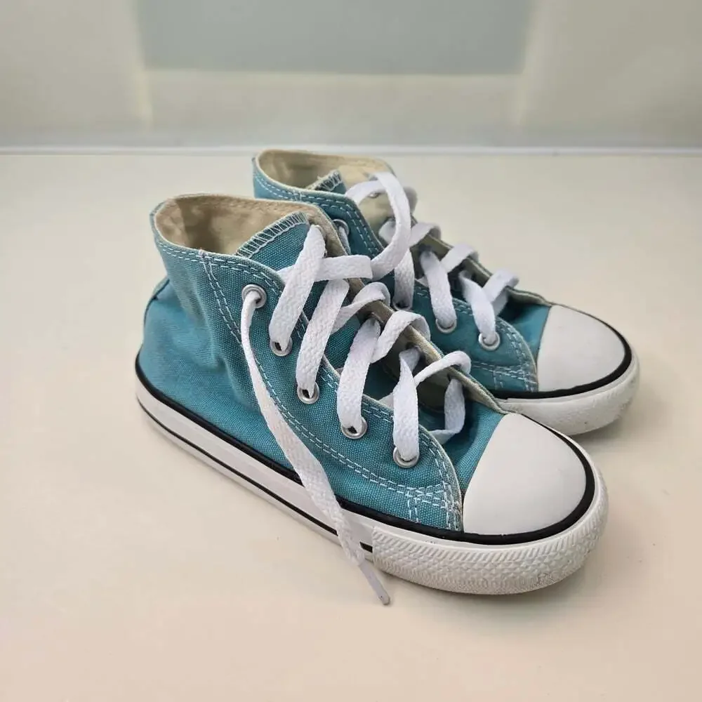 Converse classic style